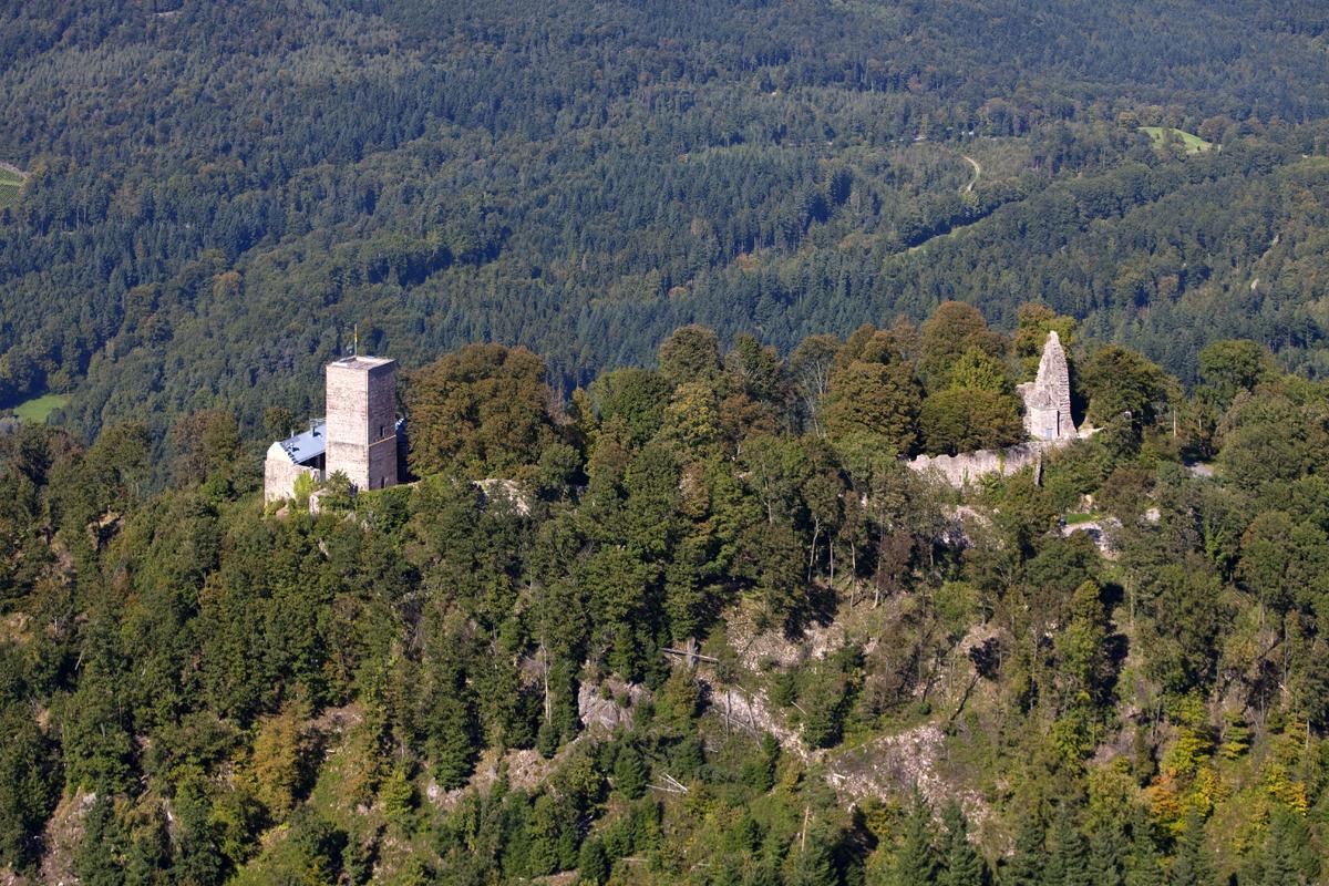 Luftaufnahme der Yburg